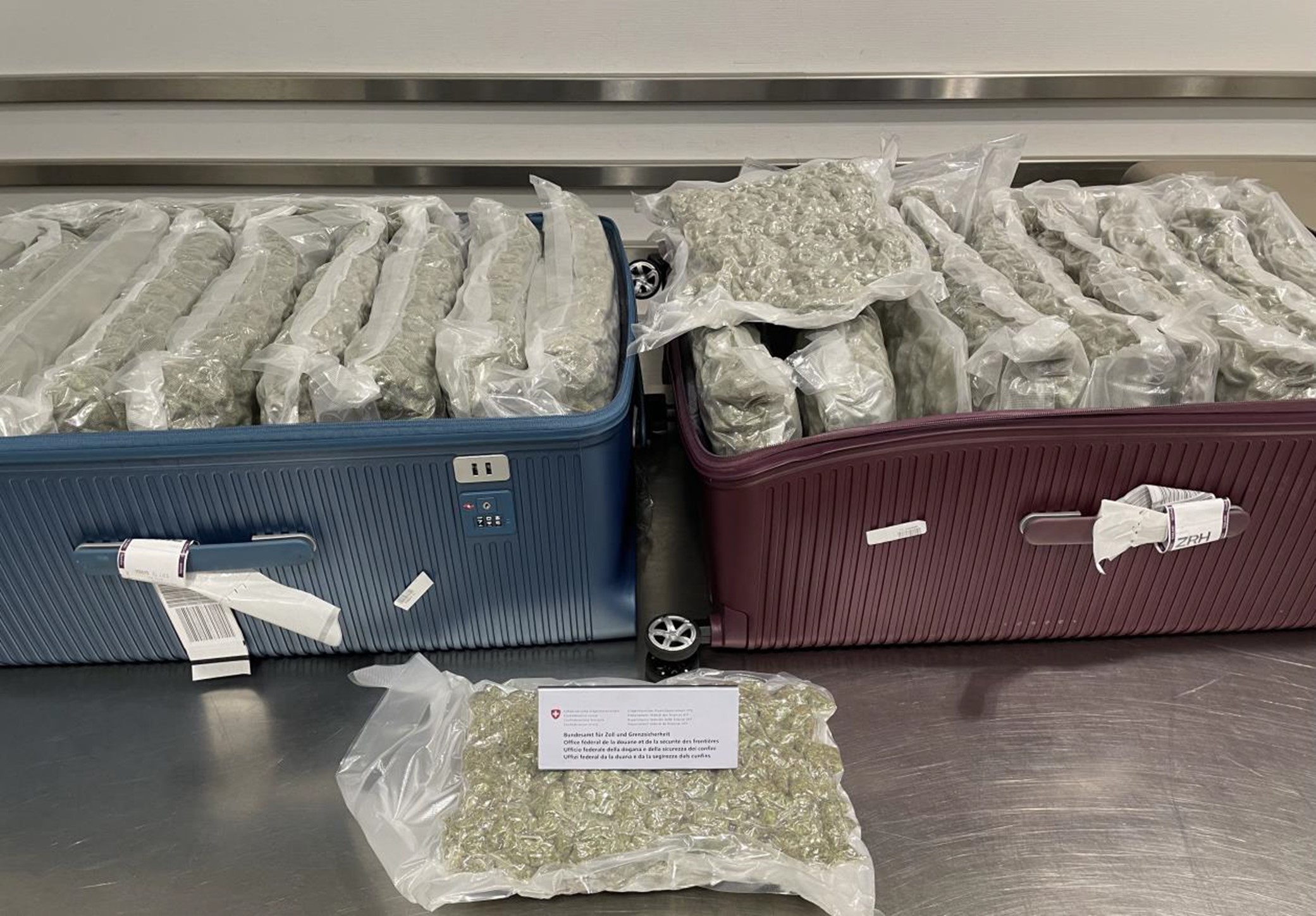 Flughafen ZH – Ich packe meinen Koffer und nehme mit: 24 Kilo Marihuana