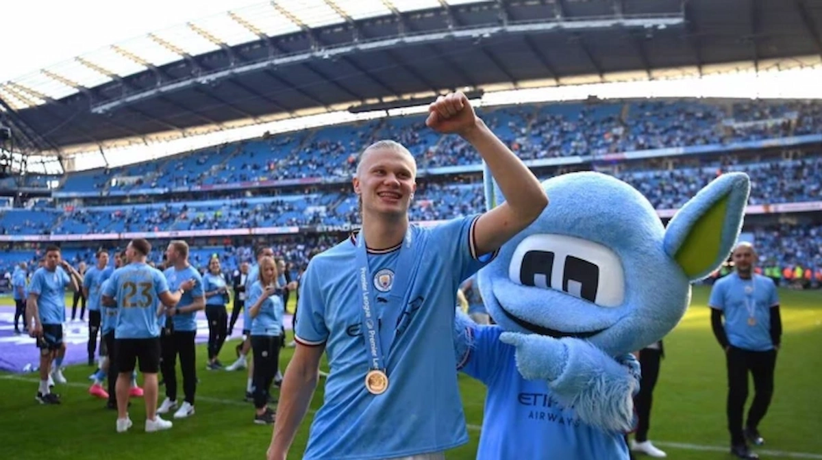 Skurrile Vorwürfe gegen Haaland: Schock um angeblichen Schlag aufs Maskottchen