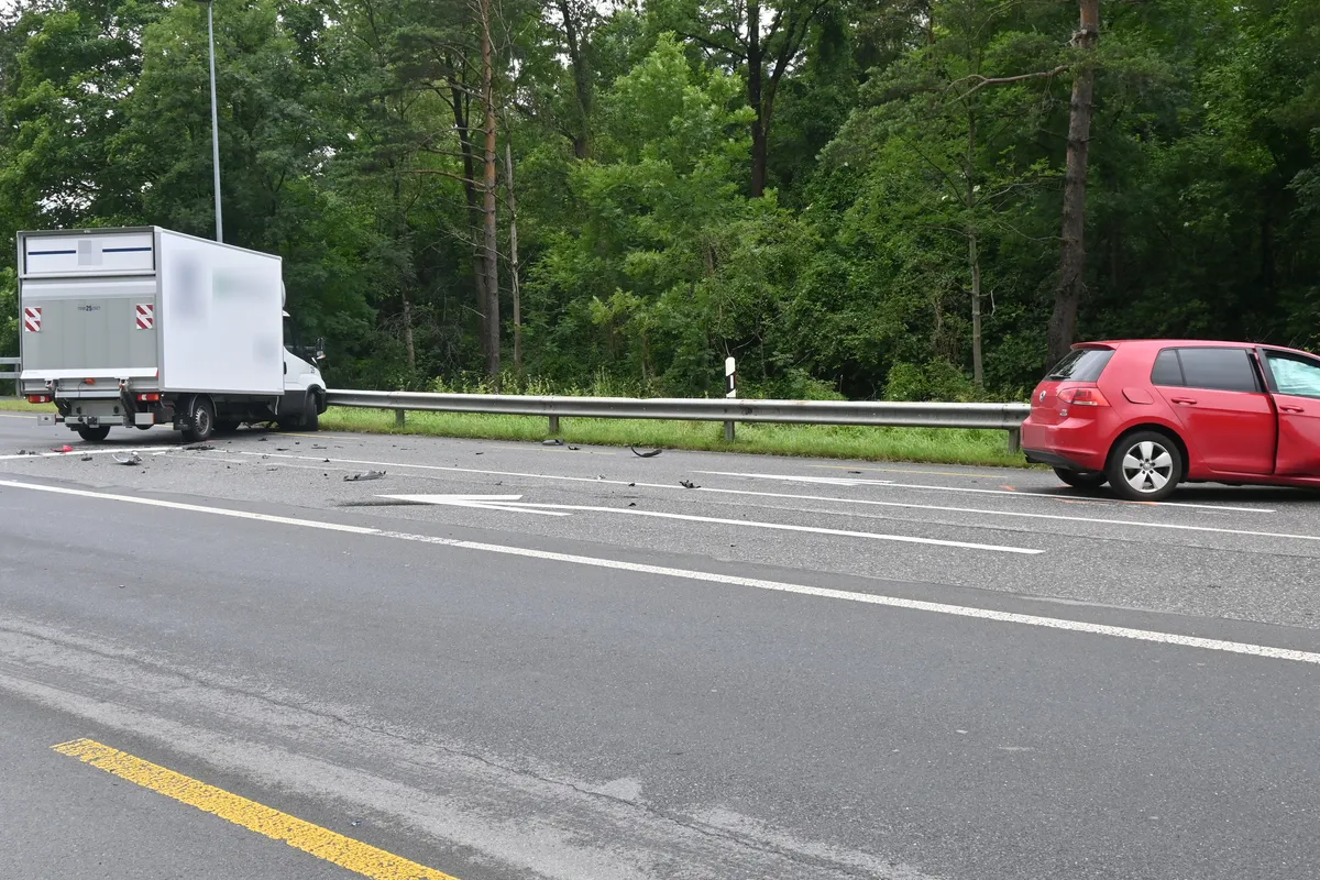 Frontalkollision in Triesen FL – zwei Personen verletzt