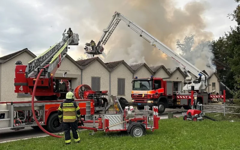 Münchwilen TG: Grossbrand in Industriehalle – Gaffer verliert Führerausweis